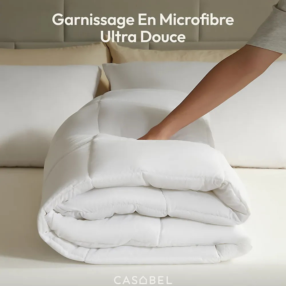 Casabel Couette 240x260 cm Hiver Légère, 450 GSM Microfibre Douce et Respirante, Thermorégulatrice, Lavable, Pour Lit 2 Personnes* Couette