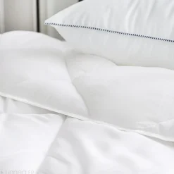 Couette 4 saisons 140x200 cm COCOON garnissage fibre polyester 500g/m2><noscript><img width=
