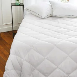 Couette 4 saisons 240x220 cm COCOON garnissage fibre polyester 500g/m2>Linnea Online