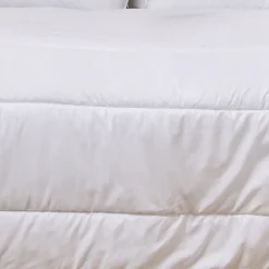 Couette Chaude 200x200cm ANTI-ACARIENS><noscript><img width=