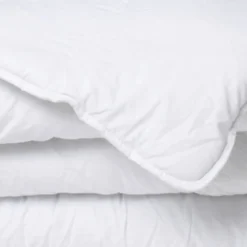 Couette Chaude 240x260cm ANTI-ACARIENS><noscript><img width=