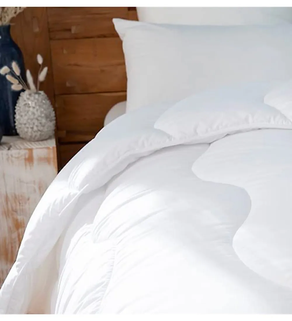 Couette de lit Légère pour été Feran Ice 200g blanc Dimension - 200x200>Abeil Outlet