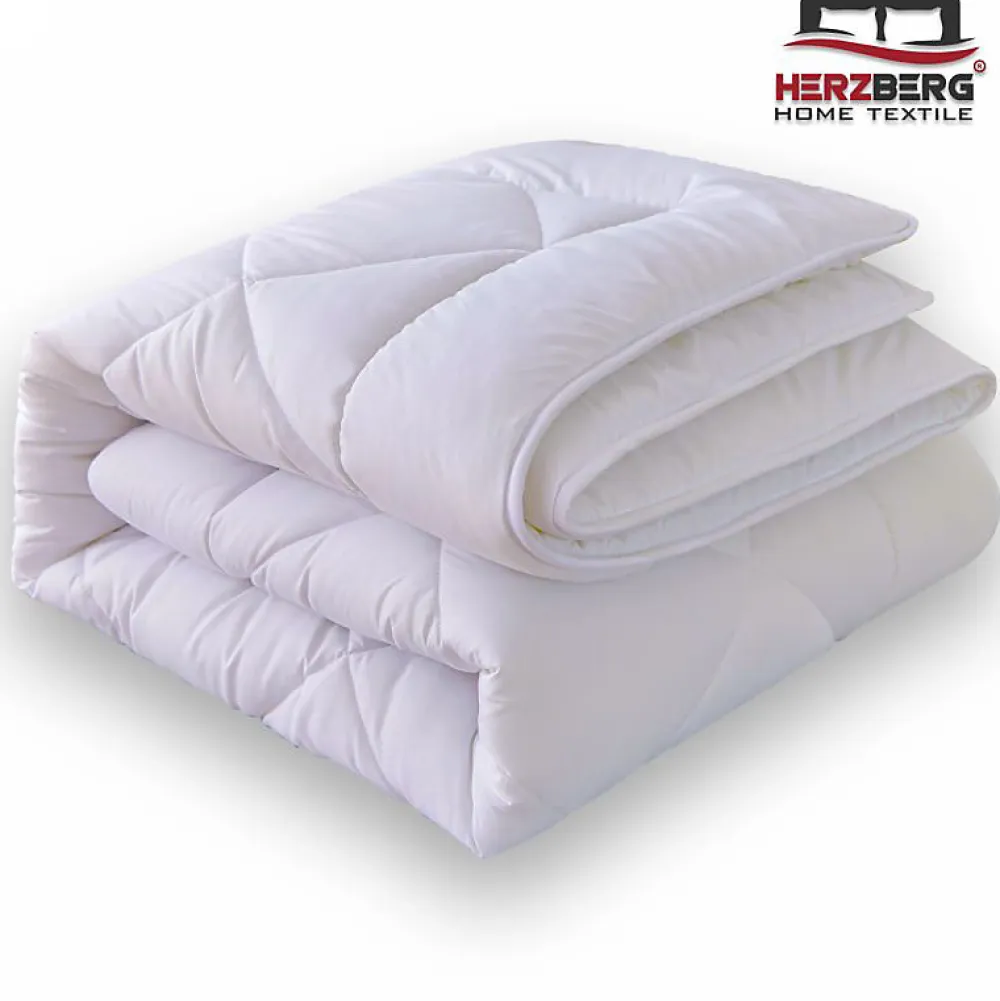 Couette en microfibre 200X200cm Blanche HG22067WD>Herzberg Outlet