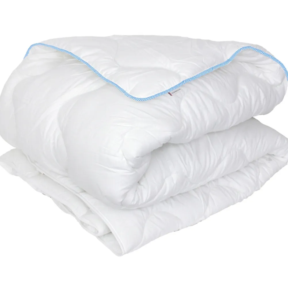 Couette hiver 240x220 cm HARMONIE garnissage fibre polyester 450g/m2>Linnea Clearance