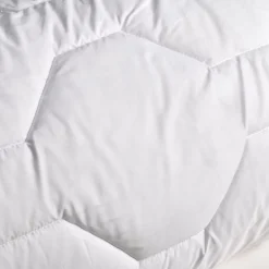 Couette HÔTEL Très Chaude 240x260cm><noscript><img width=