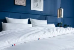 Abeil Couette élégante et chaude 200 x 200 cm en coton* Couette