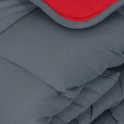 Linnea Couette été 140x200 cm COCOON BICOLORE Gris/Rouge garnissage fibre polyester 200g/m2* Couette