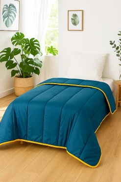 Mortreux Couette ultra légère Bleu pétrole - 1 personne 140x200 - 13109* Couette