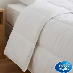 Sweetnight Couette 220x240 cm - Pour Lit 2 Personnes - Enveloppe en Coton - Légère - Sans Traitement* Couette