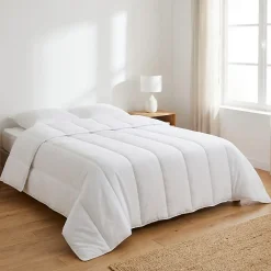 Sweetnight Couette 220x240 cm - Pour Lit 2 Personnes - Enveloppe en Coton - Légère - Sans Traitement* Couette