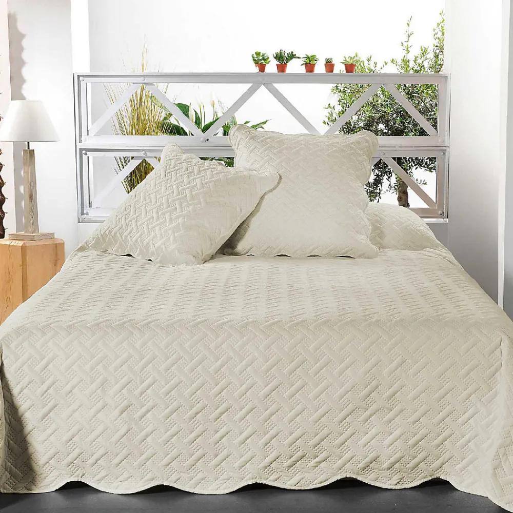 Linder Couverture molletonné surpiquage graphique (180x240 cm - Beige)* Couverture
