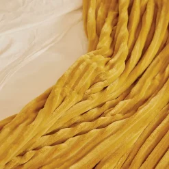 Toison d'Or Couverture polaire - - Effet côtelé 3D (180x240 cm - Jaune)* Couverture