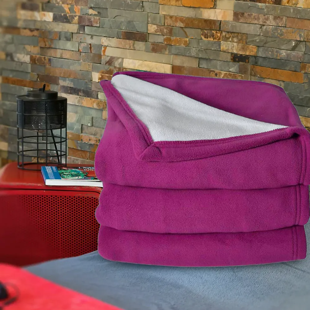 Linnea Couverture polaire luxe 180x220 cm 100% polyester 430g/m2 NARVIK Violet Prune* Couverture