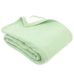 Couverture polaire luxe 240x260 cm 100% polyester 430g/m2 NARVIK Vert Tilleul>Linnea Hot