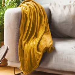 Couverture polaire microvelours 180x220 cm VELVET Jaune Miel>Linnea Best