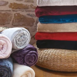 Linnea Couverture polaire microvelours 220x240 cm VELVET Ivoire* Couverture