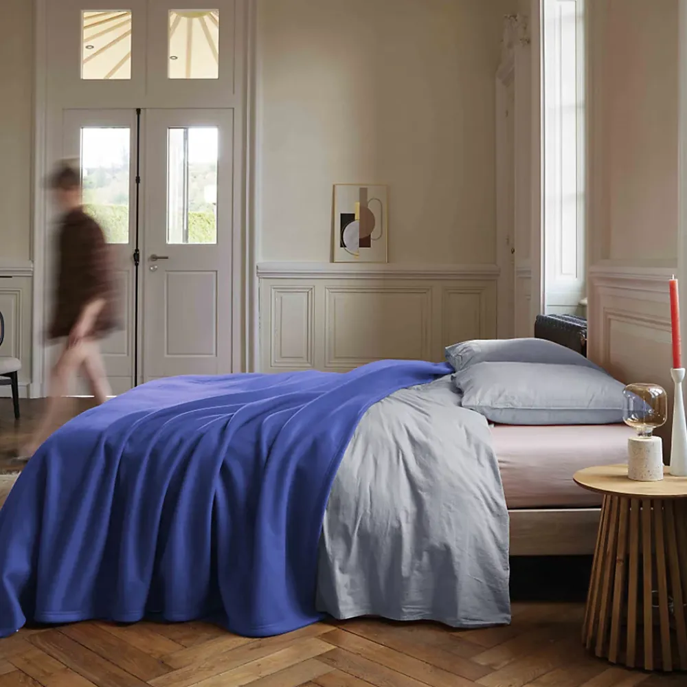 Linnea Couverture polaire 240x260 cm 100% Polyester 350g/m2 TEDDY violet Liberty* Couverture