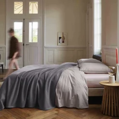 Linnea Couverture polaire 220x240 cm 100% Polyester 350g/m2 TEDDY Gris Acier* Couverture