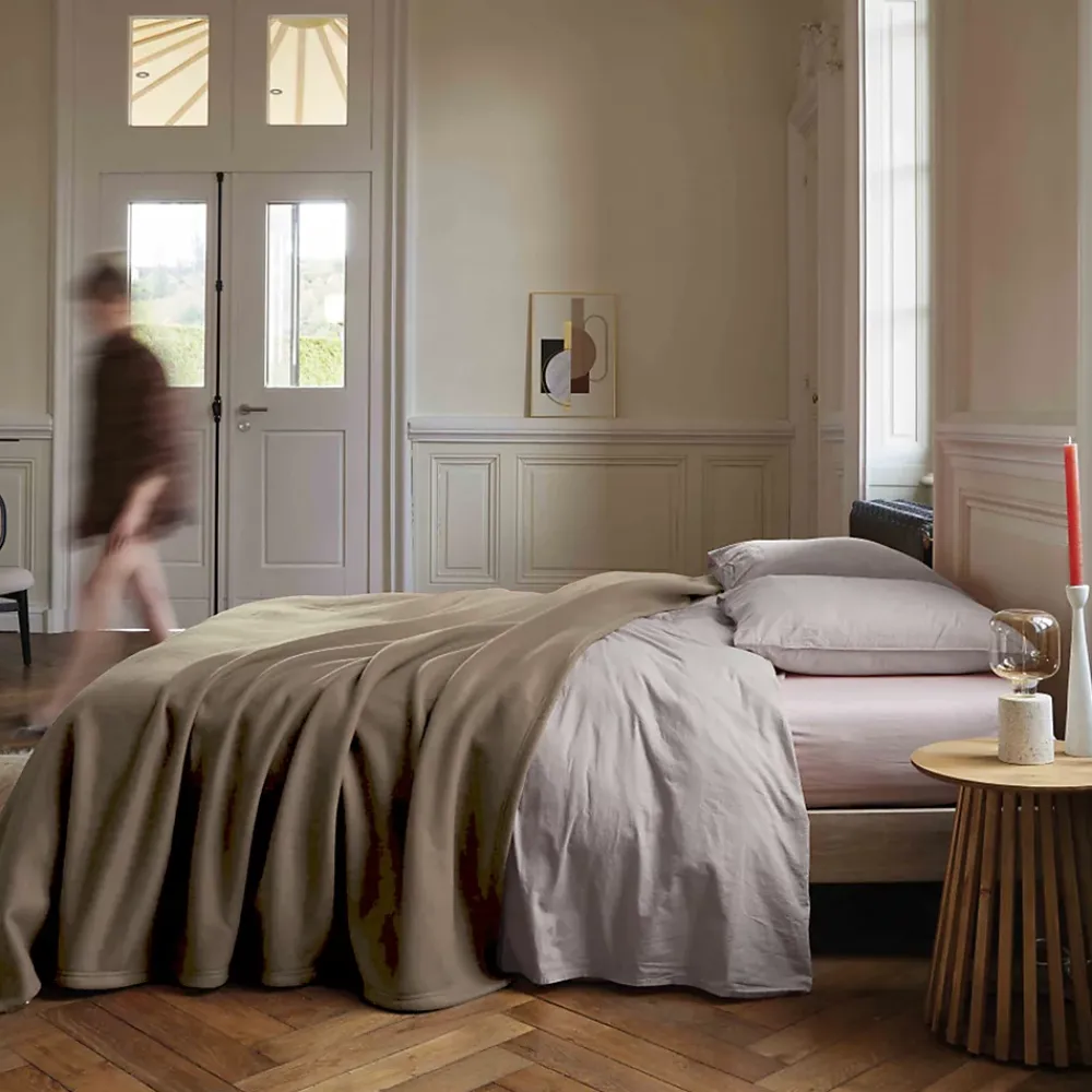 Linnea Couverture polaire 180x220 cm 100% Polyester 350g/m2 TEDDY Marron Taupe* Couverture
