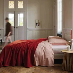 Couverture polaire 180x220 cm 100% Polyester 350g/m2 TEDDY Rouge Framboise>Linnea Hot