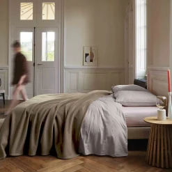 Linnea Couverture polaire 240x260 cm 100% Polyester 350g/m2 TEDDY Marron Taupe* Couverture