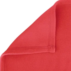 Linnea Couverture polaire 180x220 cm Isba Fraise 100% Polyester 320g/m2 non-feu* Couverture