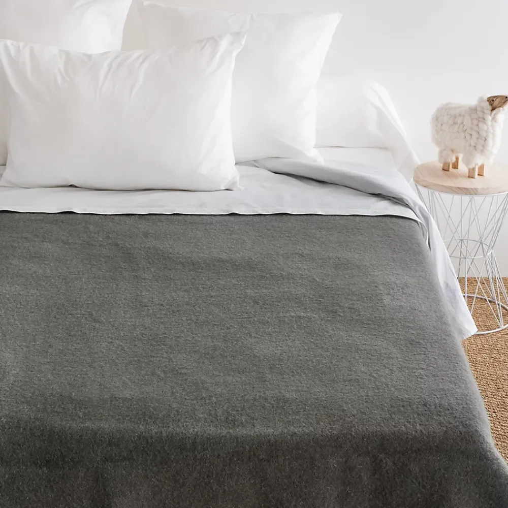 Linnea Couverture pure laine vierge Woolmark 500g/m² VOLTA 240x260 cm Gris Acier* Couverture
