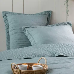 Couvre lit boutis réversible 260x240 avec 2 taies coloris vert>Lovely Casa Hot