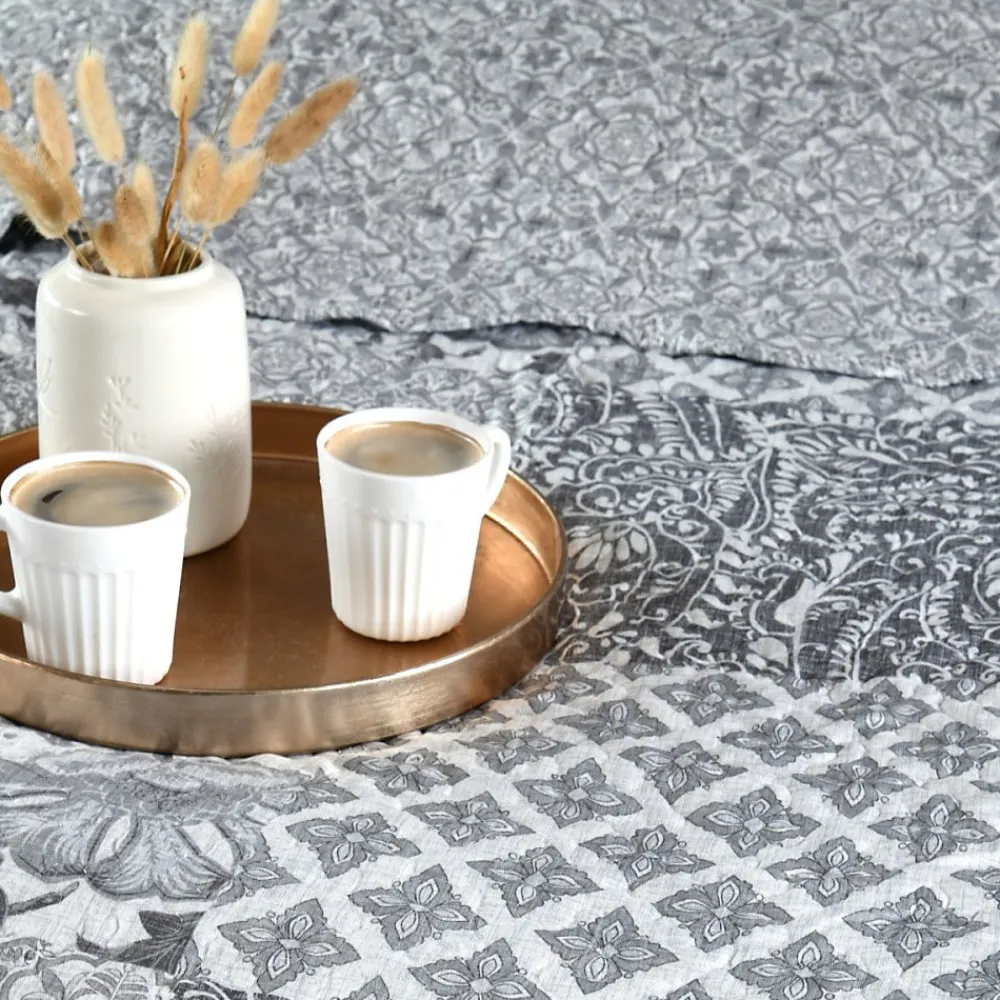 Couvre lit boutis réversible 240x220 avec 2 taies OTAVIA>Lovely Casa Outlet