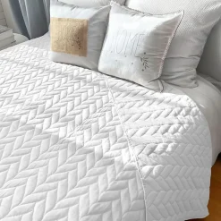 Home Maison Couvre lit en microfibre dessin par ultrason (240x220 cm - Blanc)* Boutis, Couvre-Lit, Édredon