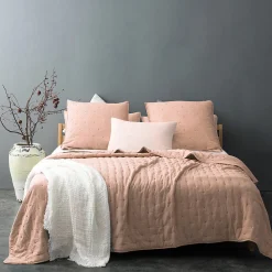 Couvre lit matelassé et moelleux (230x250 cm - Rose Clair)>Linder Discount