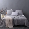 Couvre lit matelassé et moelleux (180x240 cm - Gris clair)>Linder Clearance