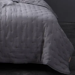 Couvre lit matelassé et moelleux (180x240 cm - Gris clair)>Linder Clearance