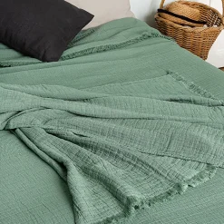 Dessus de lit 230x250 cm BREHAT 100% gaze de coton vert lichen><noscript><img width=