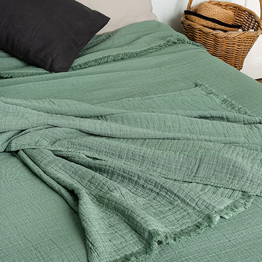 Dessus de lit 230x250 cm BREHAT 100% gaze de coton vert lichen>Linnea Sale