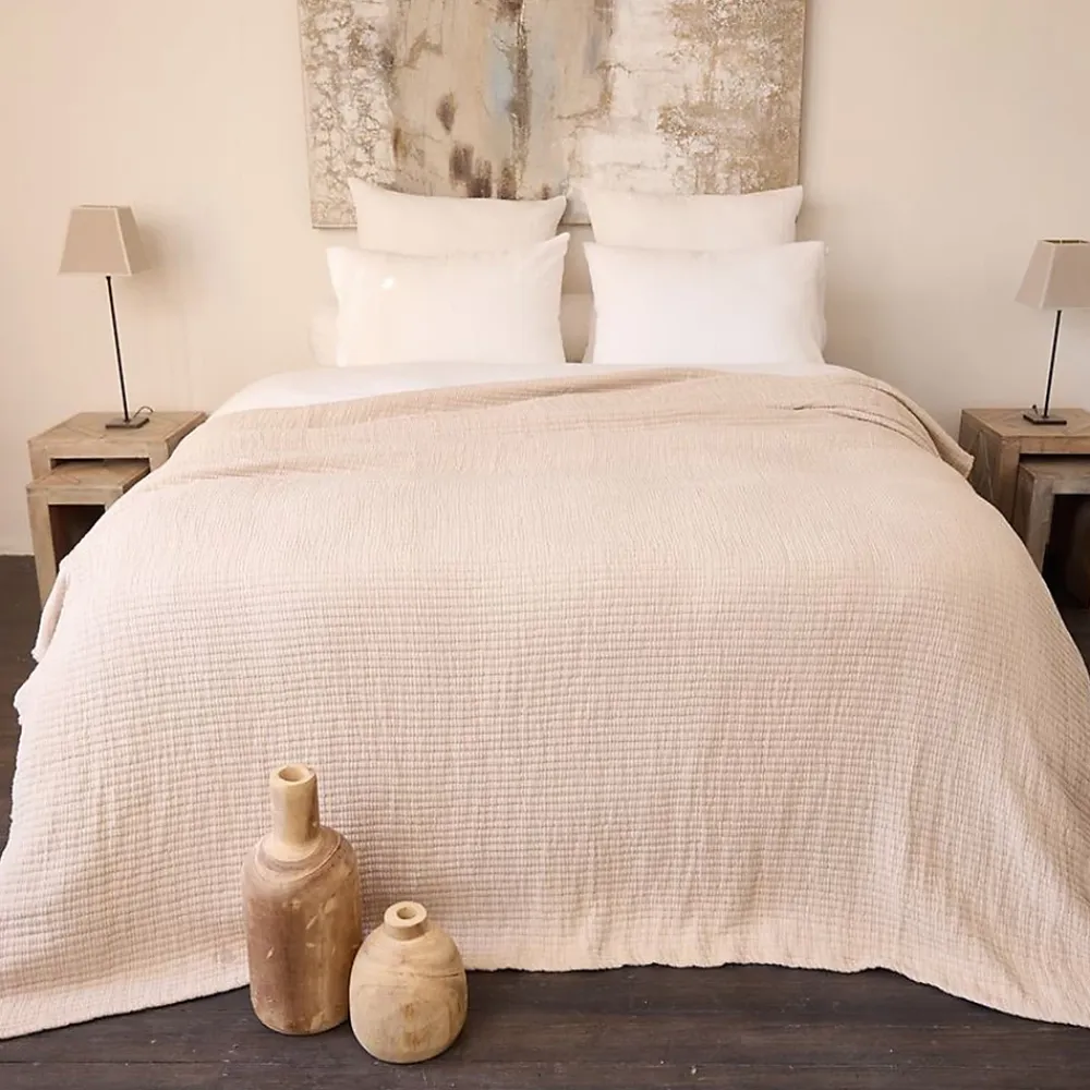 Linnea Dessus de lit 230x250 cm en coton lavé SEVILLE blanc latte* Boutis, Couvre-Lit, Édredon