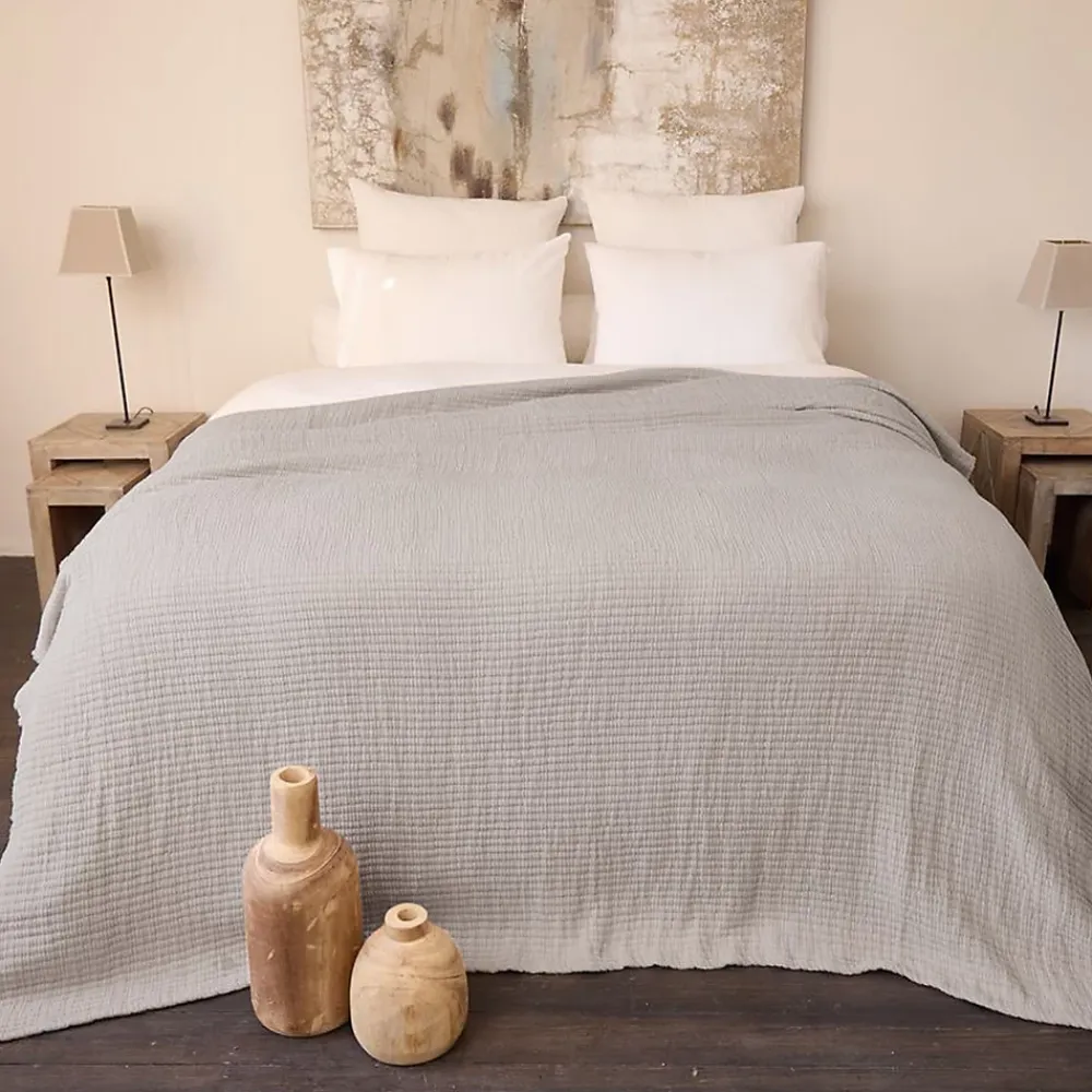 Linnea Dessus de lit 180x250 cm en coton lavé SEVILLE gris bronze* Boutis, Couvre-Lit, Édredon