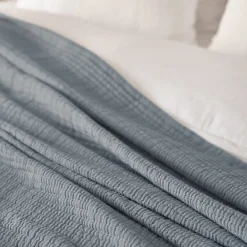 Linnea Dessus de lit 230x250 cm en coton lavé SEVILLE bleu abysse* Boutis, Couvre-Lit, Édredon