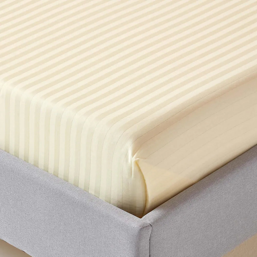 Homescapes Drap plat satin rayé en coton égyptien 330 fils jaune pâle, 270x300 cm -* Drap Plat