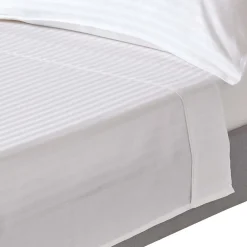 Drap plat satin rayé en coton égyptien 330 fils blanc, 230x255 cm ->Homescapes Clearance
