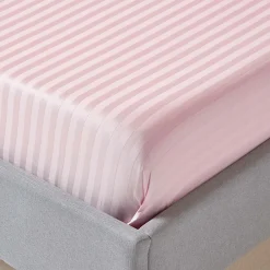 Drap plat satin rayé en coton égyptien 330 fils rose, 275x275 cm ->Homescapes New