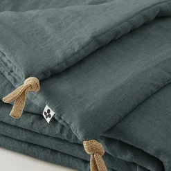 Meubletmoi Édredon 150 x 150 cm lin lavé bleu avec 4 nouettes en jute - LUISA* Boutis, Couvre-Lit, Édredon