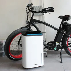 Déshumidificateur d'air à compresseur Rohan 50L/J 200m²><noscript><img width=