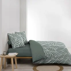 Housse de couette 240 x 220 cm imprimée 57 fils MORGANE Sauge 2 taies incluses><noscript><img width=