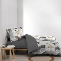 Housse de couette 240x220 + 2 taies TRIGONE microfibre><noscript><img width=