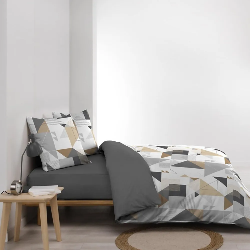Housse de couette 240x220 + 2 taies TRIGONE microfibre>Douceur D'Intérieur Discount