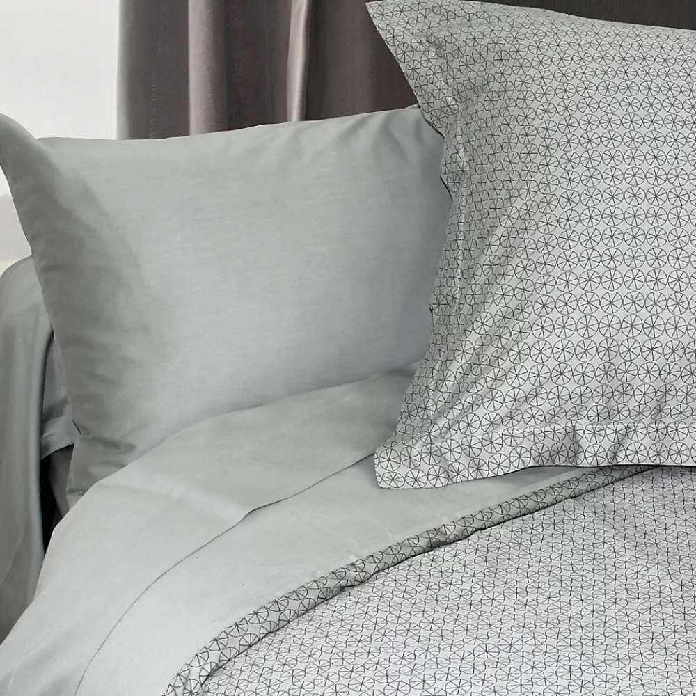 Linnea Housse de couette 240x220 cm Satin de coton ETOILE Gris clair* Housse De Couette