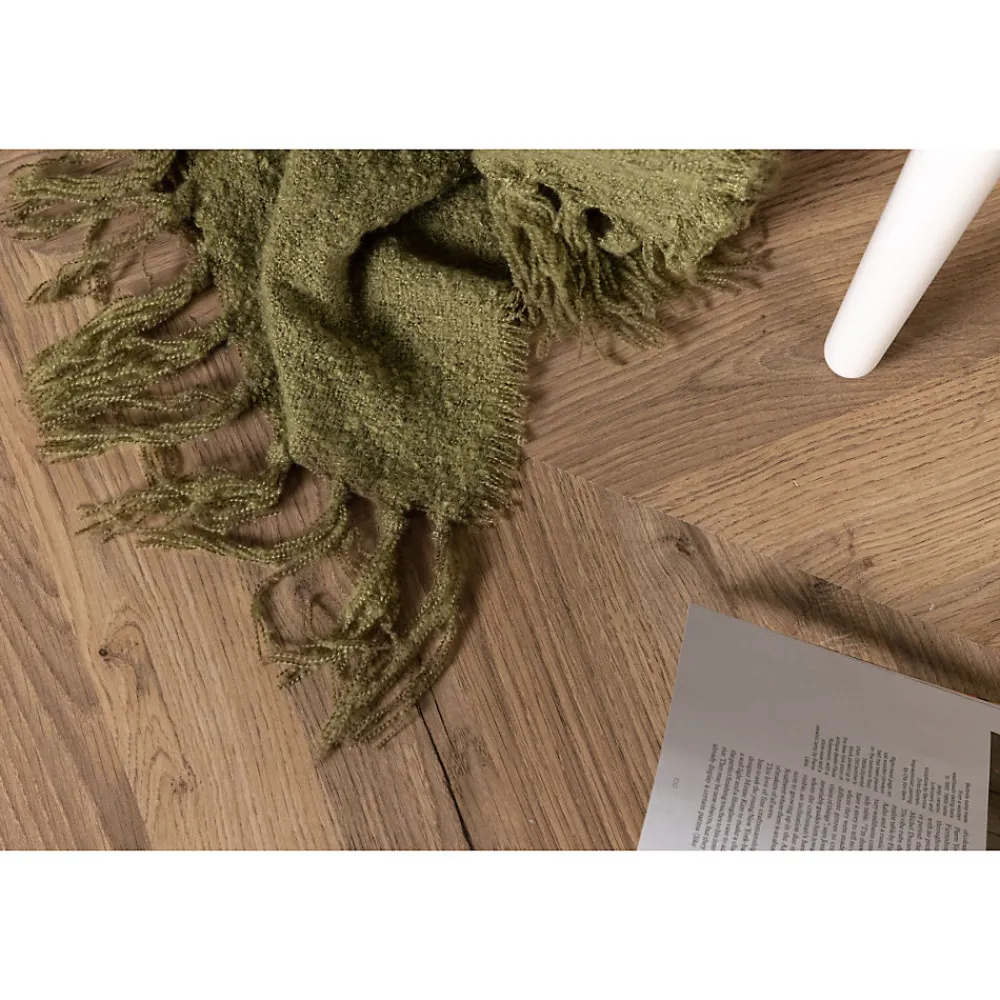 Jeté de canapé en polyester avec pampilles Stanly 170x130 cm Vert>Venture Home Online