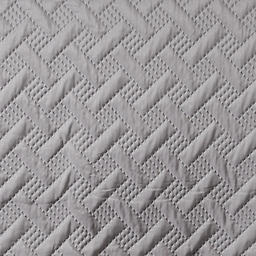 Jeté de lit aux formes géométriques surpiquées (180x240 cm - Gris clair)>Linder