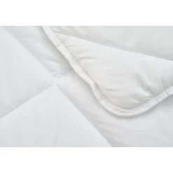 Les - Couette Chaude Lavage Haute Température 140x200cm><noscript><img width=